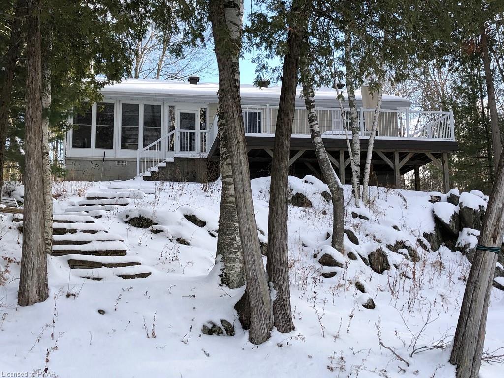 2390 JULIA SHORE Road E, Lakefield Ontario, Canada