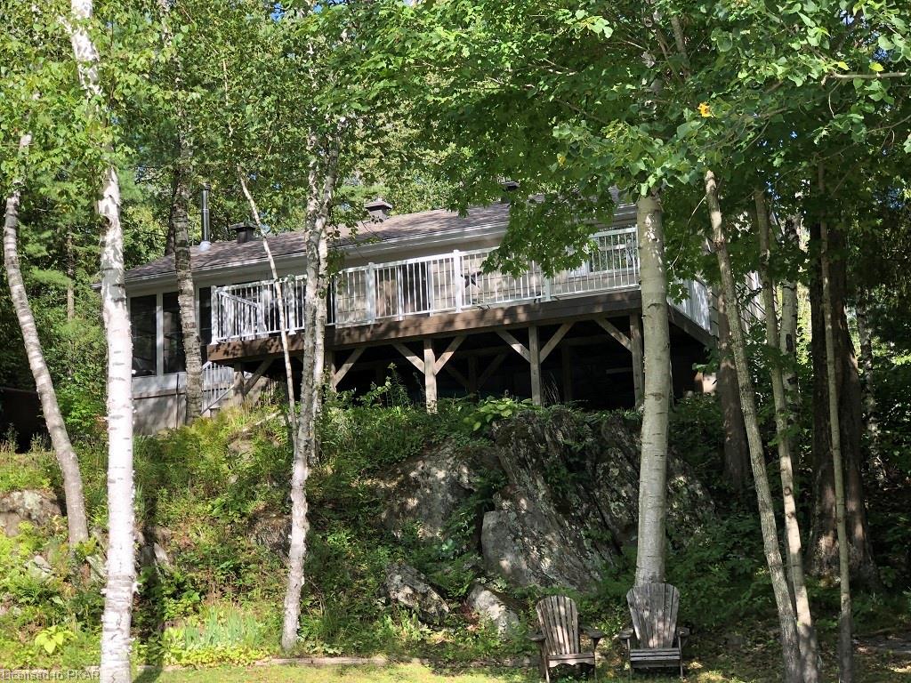 2390 JULIA SHORE Road E, Lakefield Ontario, Canada