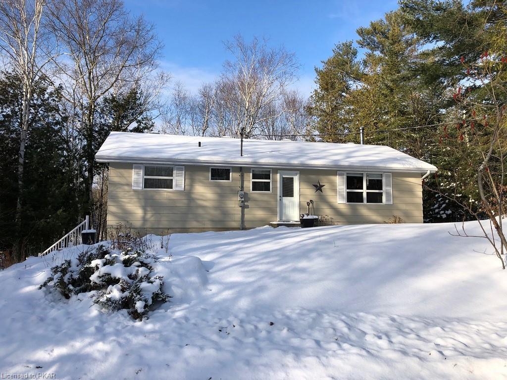 2390 JULIA SHORE Road E, Lakefield Ontario, Canada