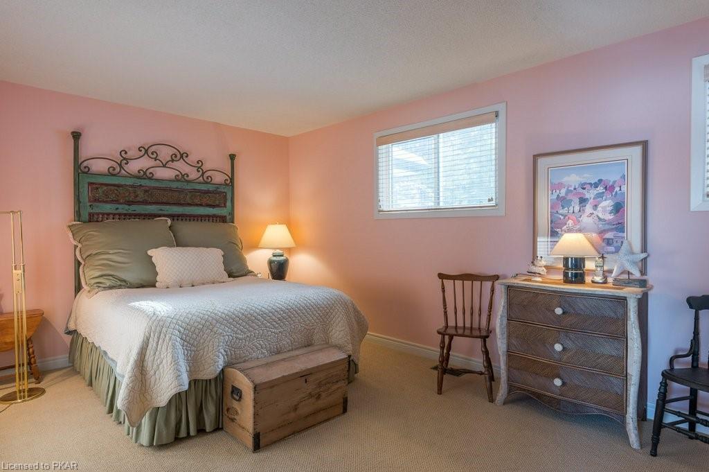 504 RISHOR Avenue, Lakefield Ontario, Canada