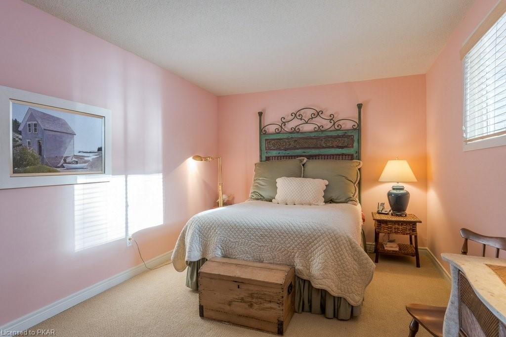 504 RISHOR Avenue, Lakefield Ontario, Canada