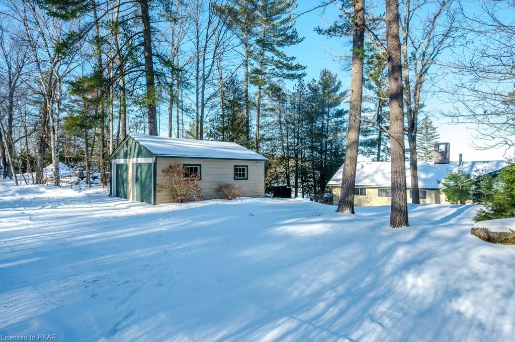504 RISHOR Avenue, Lakefield Ontario, Canada
