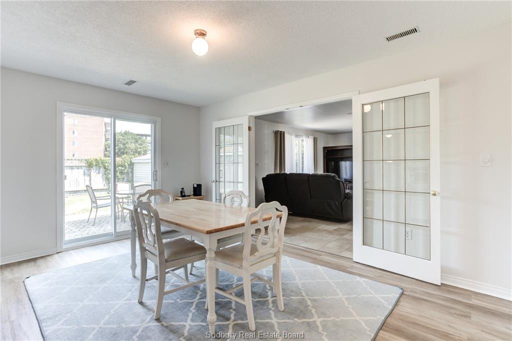 2084 Highgate Road, Sudbury, Ontario, Canada