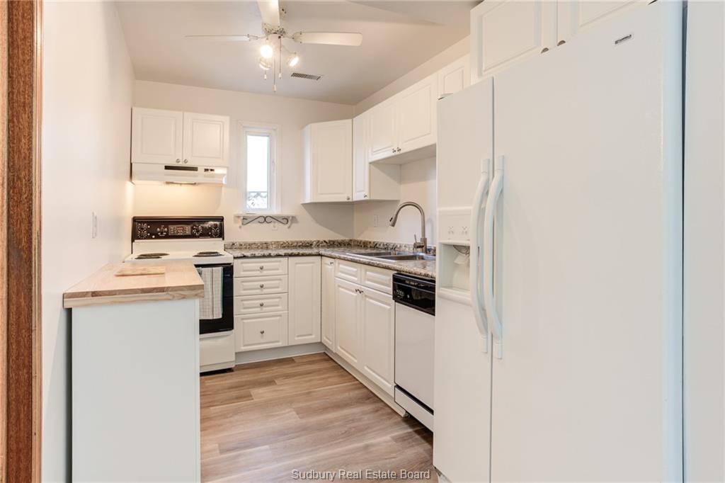 2084 Highgate Road, Sudbury, Ontario, Canada