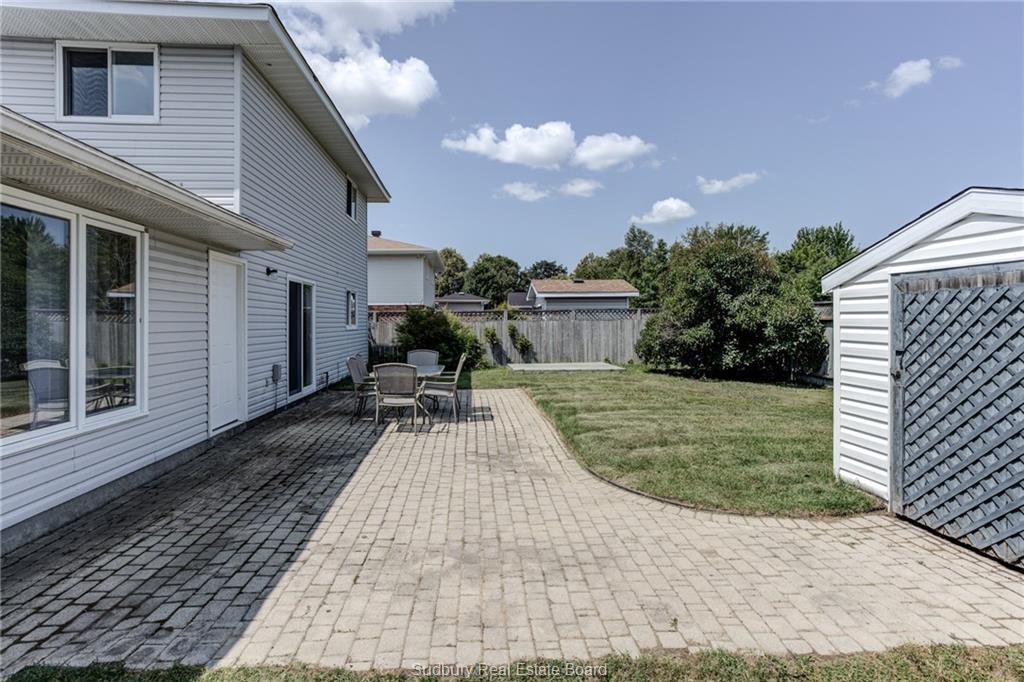 2084 Highgate Road, Sudbury, Ontario, Canada