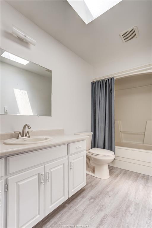 2084 Highgate Road, Sudbury, Ontario, Canada