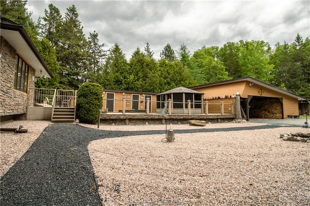 26 Whippoorwill Road, Estaire, Ontario, Canada