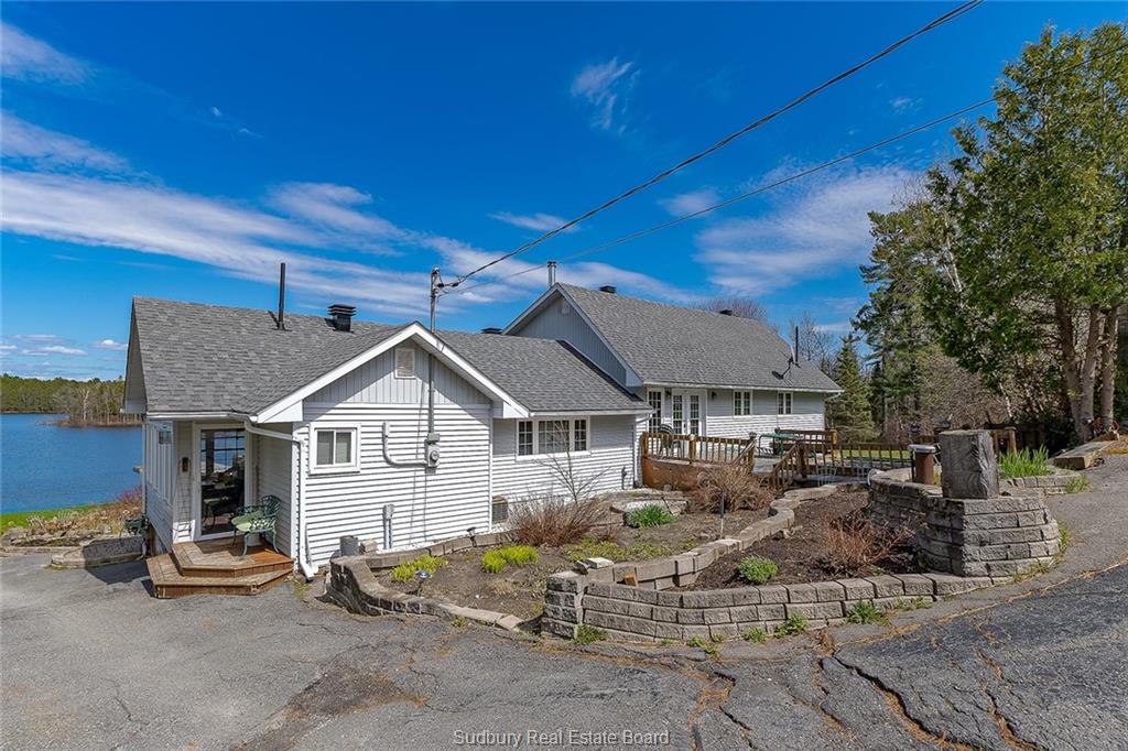 1955b Owl's Nest Road, Alban Ontario, Canada
