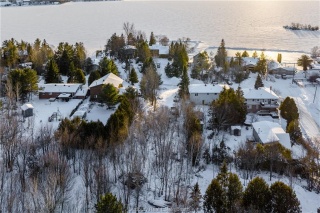 Albert, Azilda Ontario