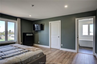 2963 Windstar Avenue, Chelmsford Ontario