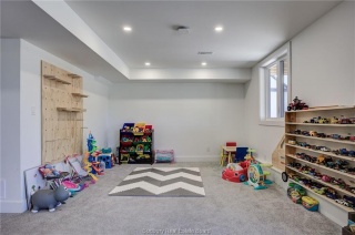2963 Windstar Avenue, Chelmsford Ontario