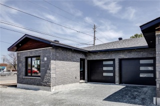 103 notre dame, Azilda Ontario, Canada