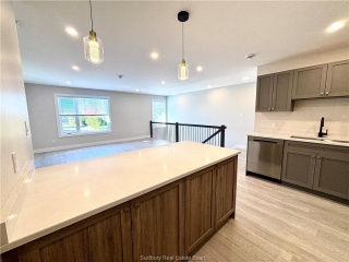 214 Moonlight Avenue, Sudbury Ontario