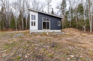 30 Shields Point Road, Bonfield Ontario