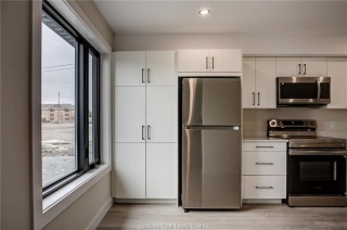 633 notre dame unit# 2, Azilda Ontario, Canada