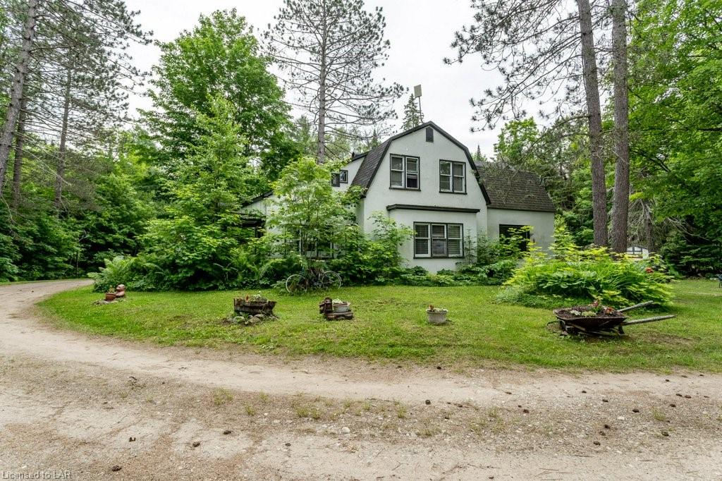 68 BAY LAKE Road, Emsdale Ontario, Canada