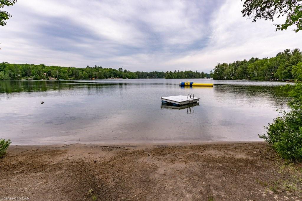 68 BAY LAKE Road, Emsdale Ontario, Canada
