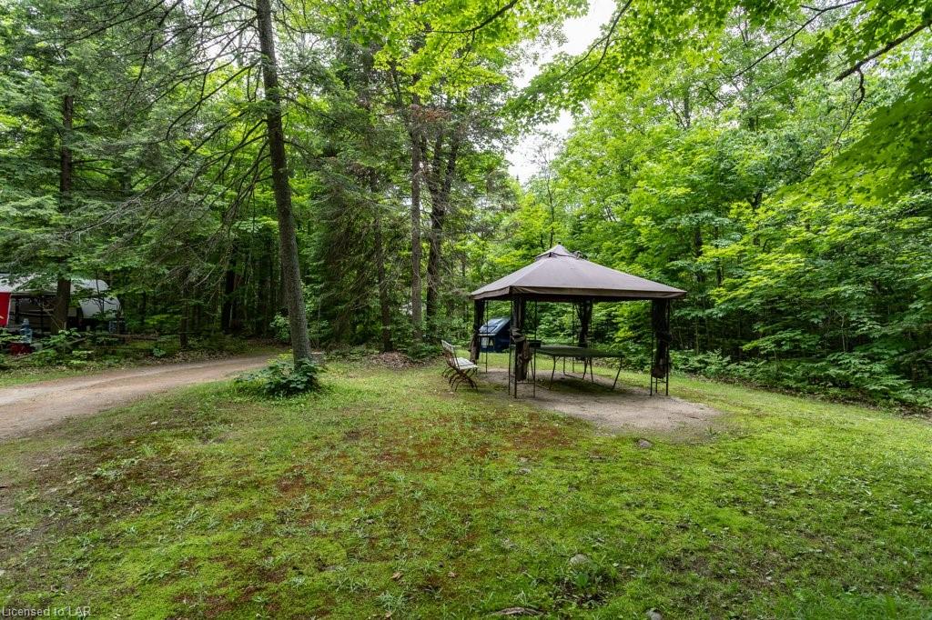 68 BAY LAKE Road, Emsdale Ontario, Canada