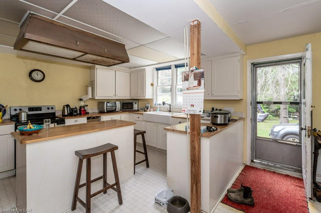 68 BAY LAKE Road, Emsdale Ontario, Canada