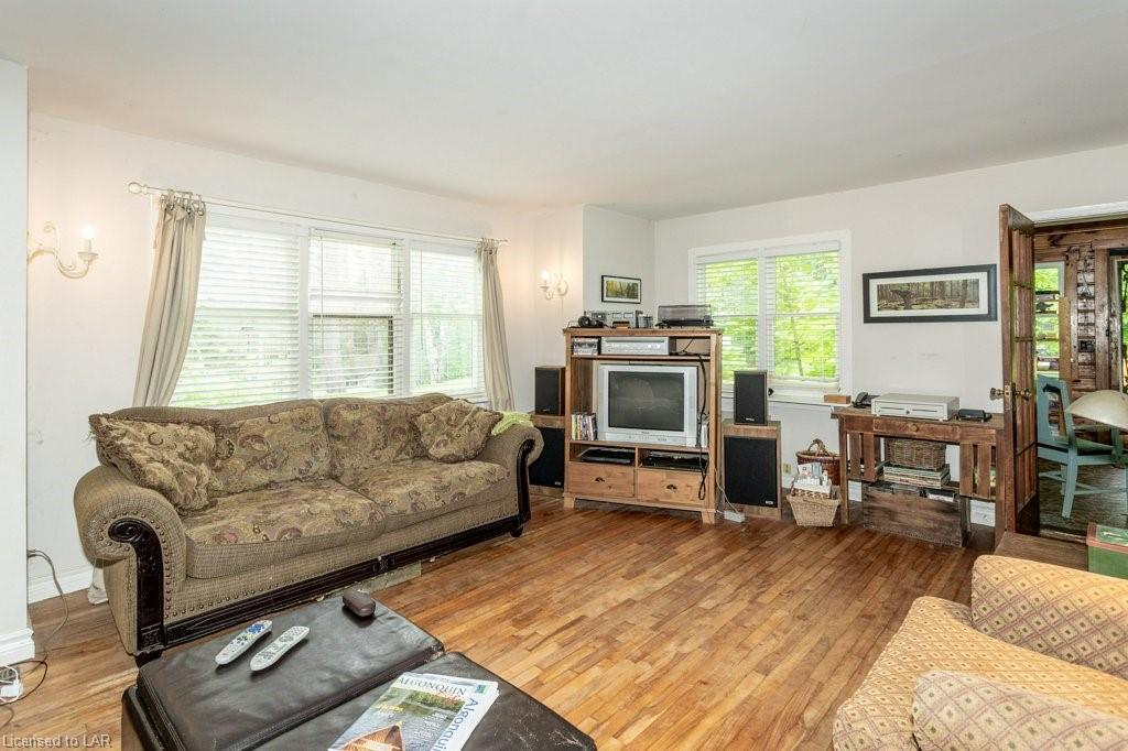 68 BAY LAKE Road, Emsdale Ontario, Canada