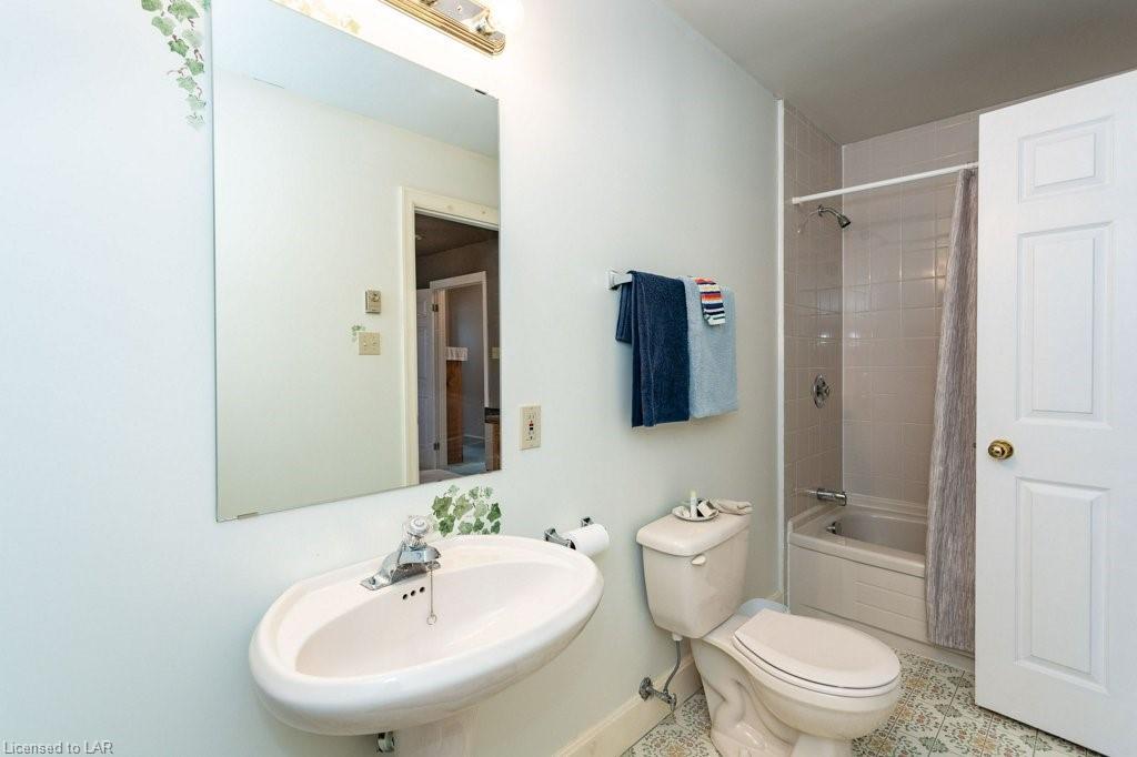34 GORDON ISLAND, Ryerson Township Ontario, Canada