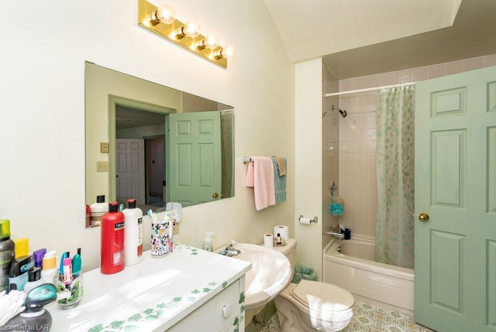 34 GORDON ISLAND, Ryerson Township Ontario, Canada