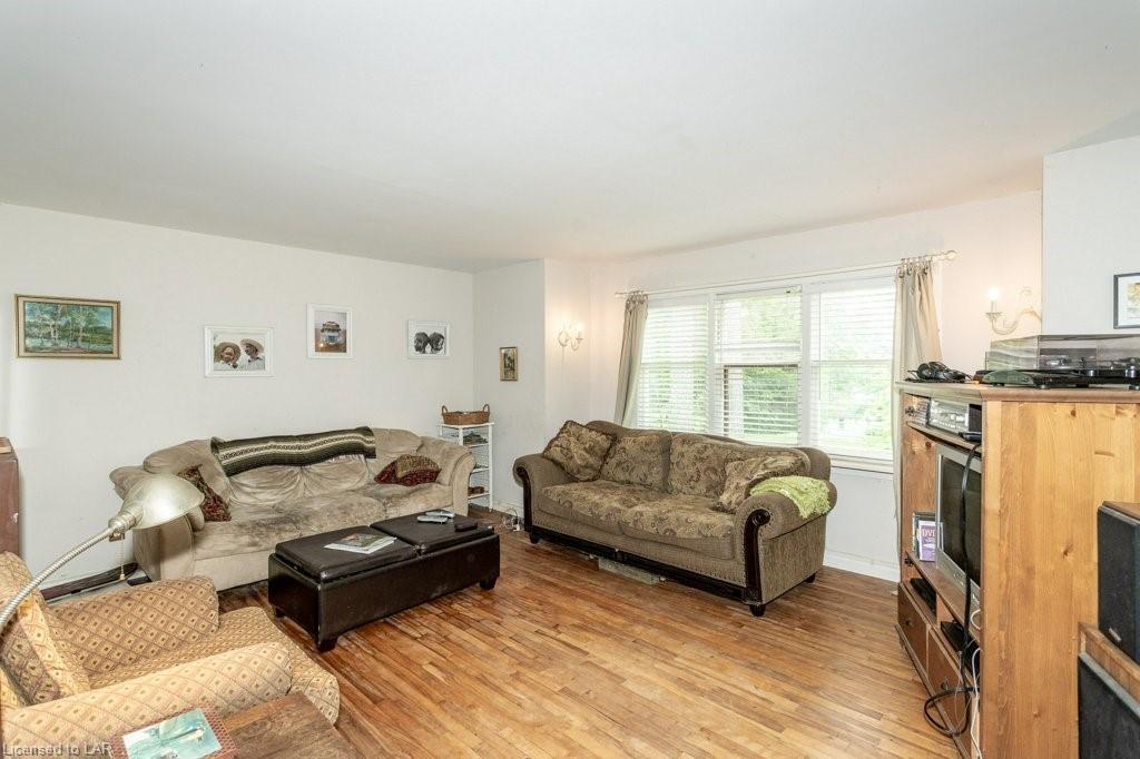 68 BAY LAKE Road, Emsdale Ontario, Canada
