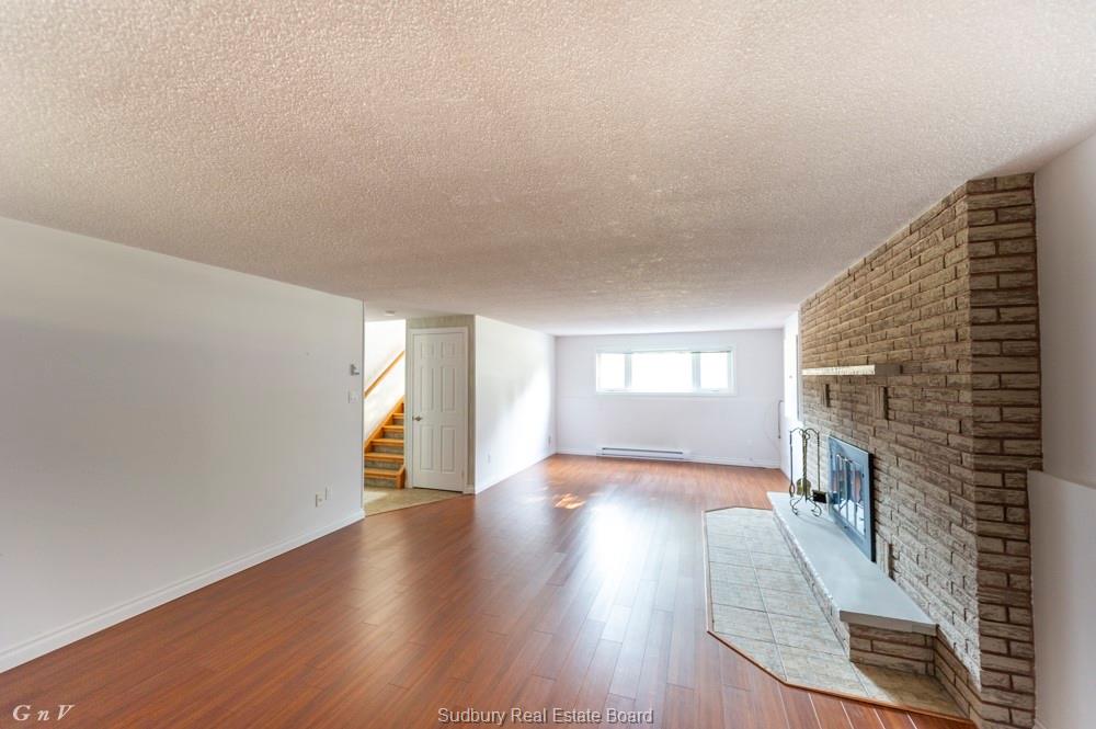 253 Moonrock Avenue, Sudbury Ontario, Canada