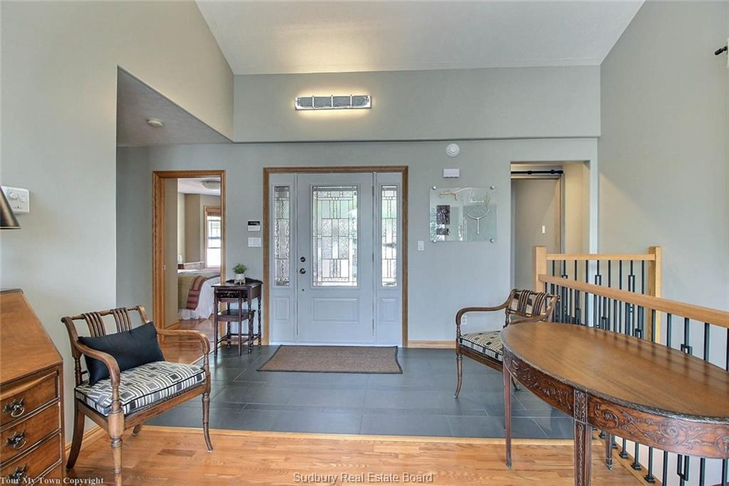 80 Breezehill Road, Skead, Ontario, Canada