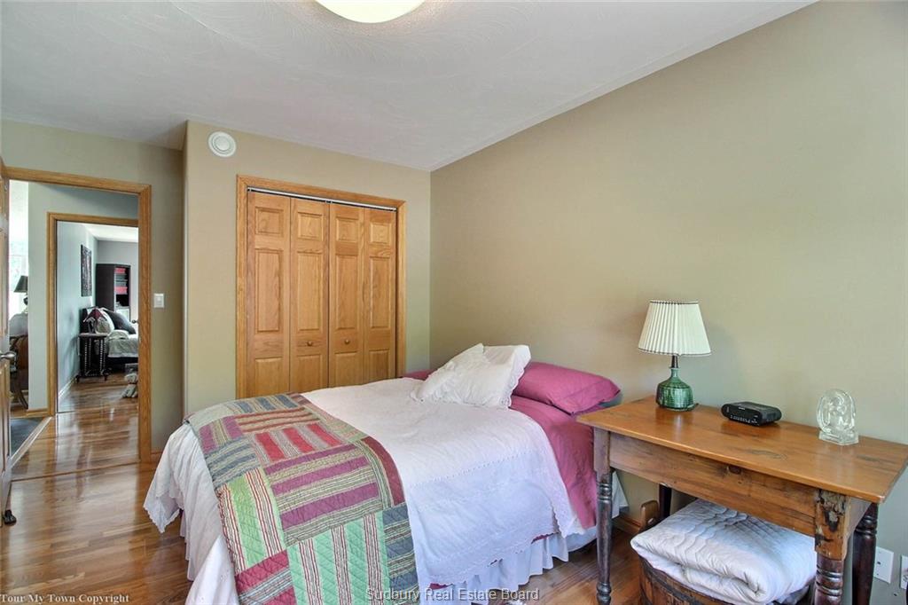 80 Breezehill Road, Skead, Ontario, Canada