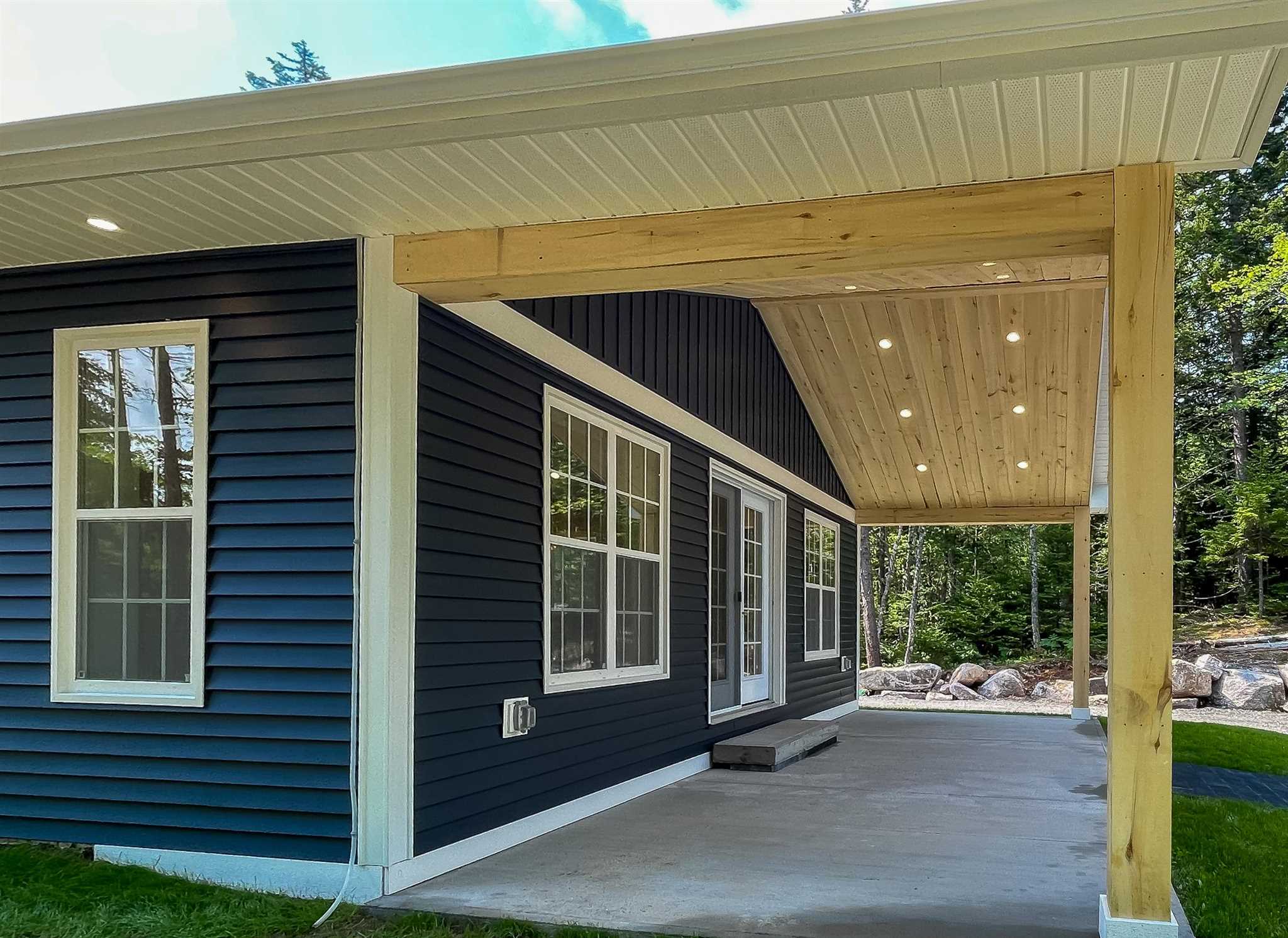 17 Loon Lane, Aylesford, Nova Scotia, Canada
