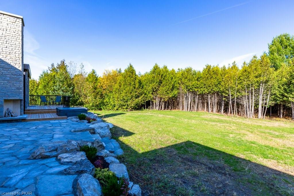 214 LONSBERRY Lane, Douro-Dummer Township Ontario, Canada