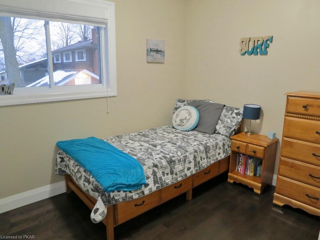 221 WOODLAND Drive, Selwyn Ontario, Canada