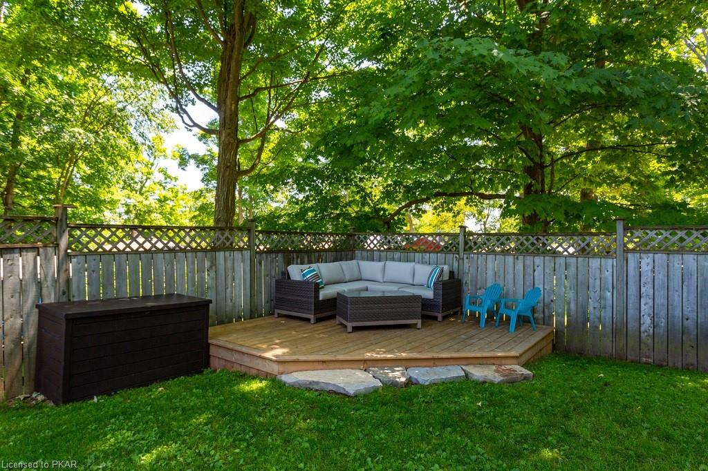 221 WOODLAND Drive, Selwyn Ontario, Canada