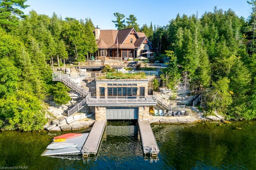 890 BIRCHVIEW Road, Lakefield Ontario, Canada