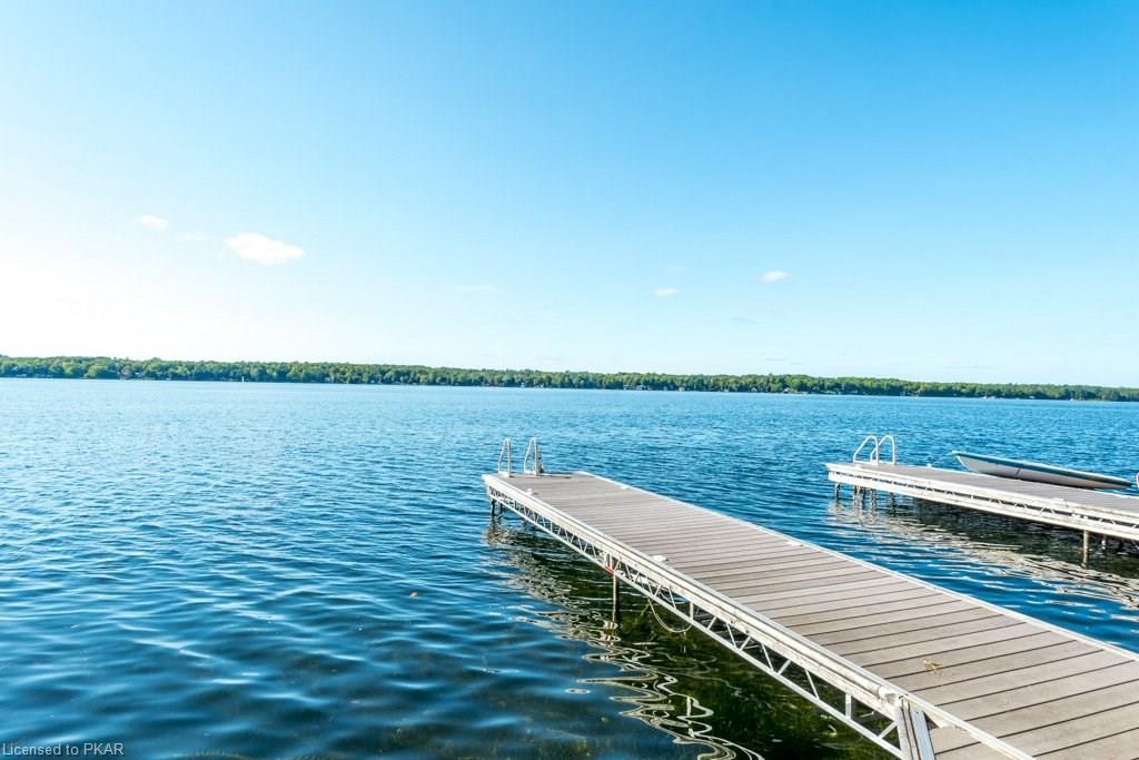 890 BIRCHVIEW Road, Lakefield Ontario, Canada
