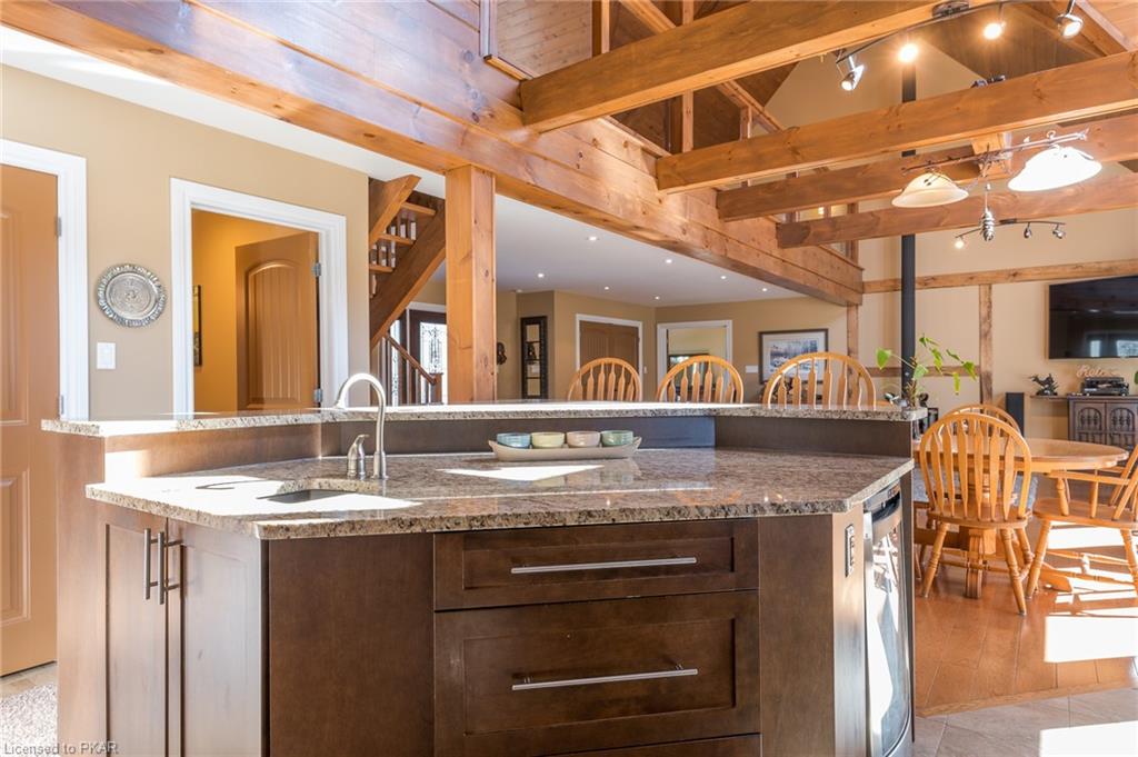 2157 HOWARD Drive, Lakefield, Ontario, Canada