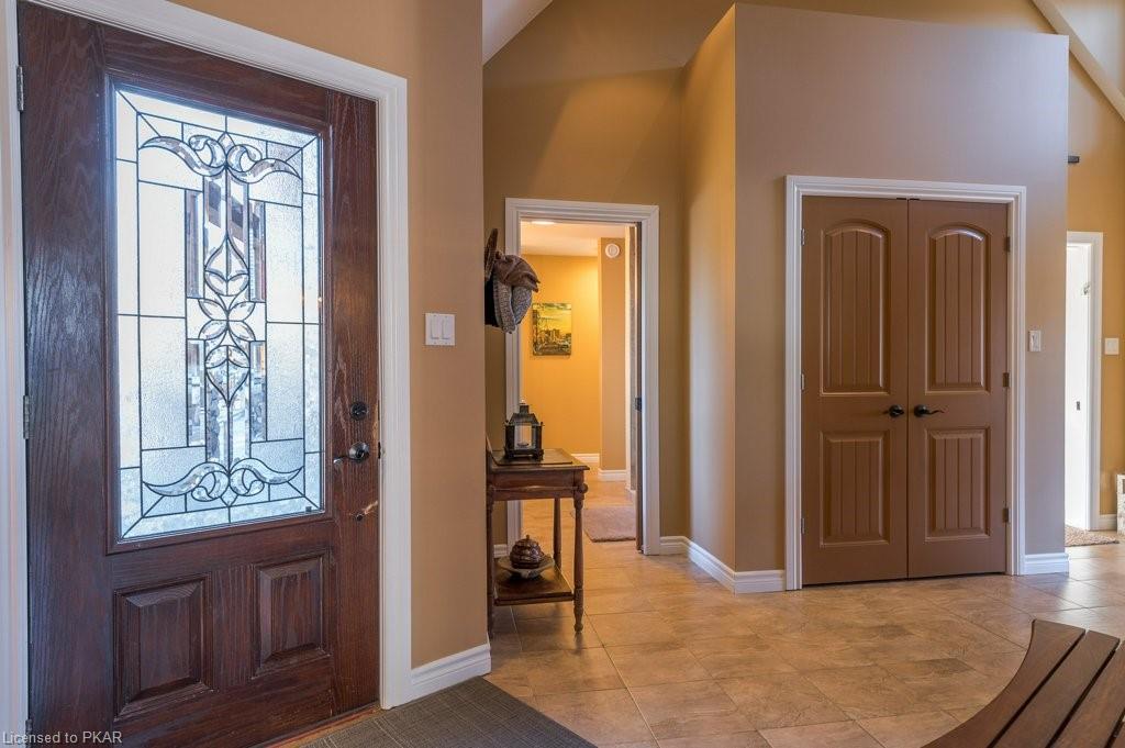 2157 HOWARD Drive, Lakefield, Ontario, Canada