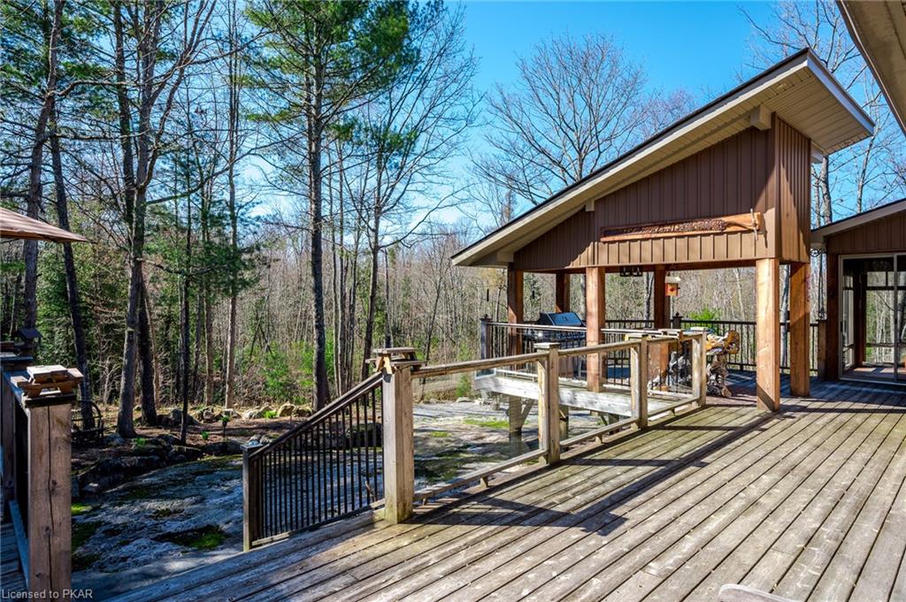 2157 HOWARD Drive, Lakefield, Ontario, Canada