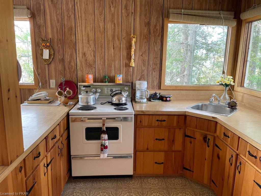 338 ISLAND 7, Lakefield, Ontario, Canada