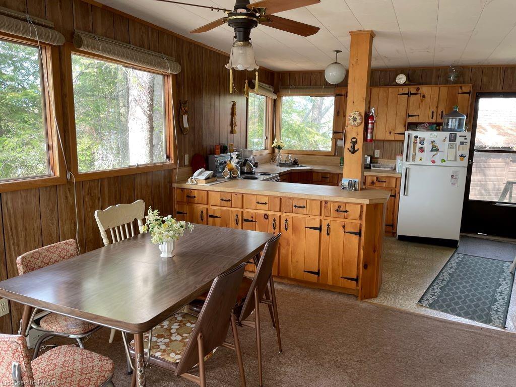 338 ISLAND 7, Lakefield, Ontario, Canada
