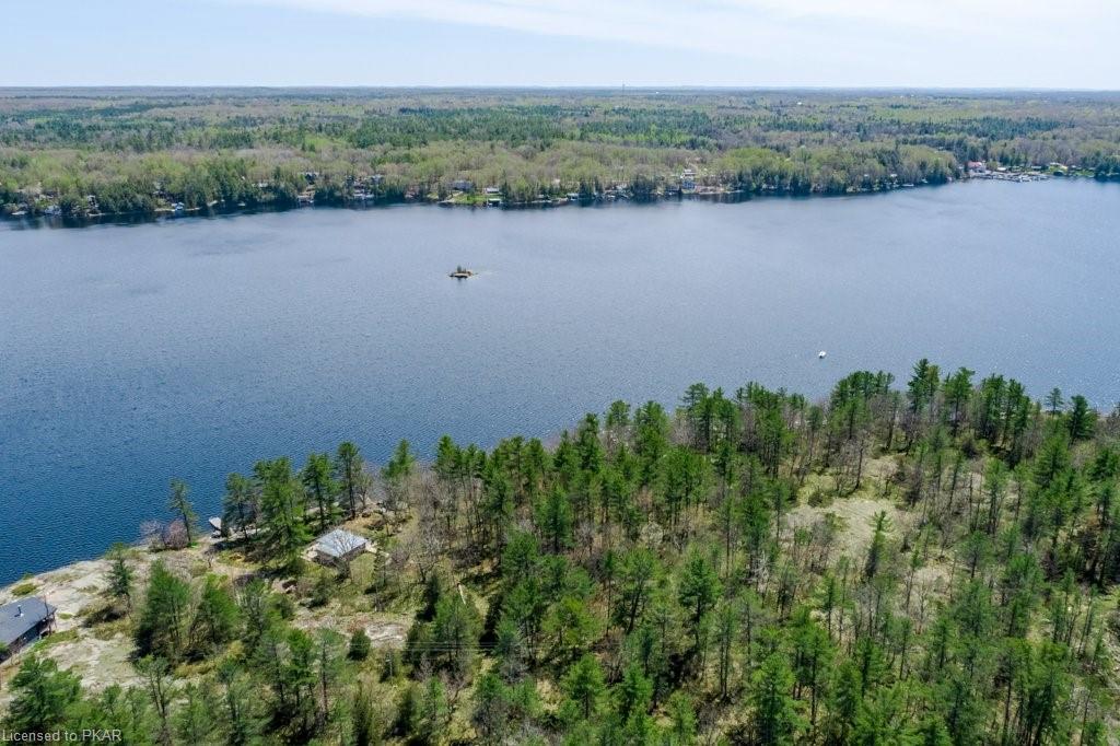 526 ISLAND 21 Island, Lakefield, Ontario, Canada