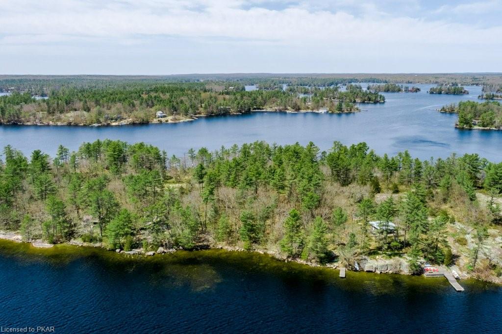 526 ISLAND 21 Island, Lakefield, Ontario, Canada