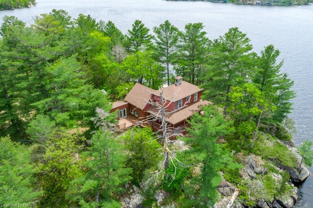 1260 ISLAND 40, Lakefield, Ontario, Canada