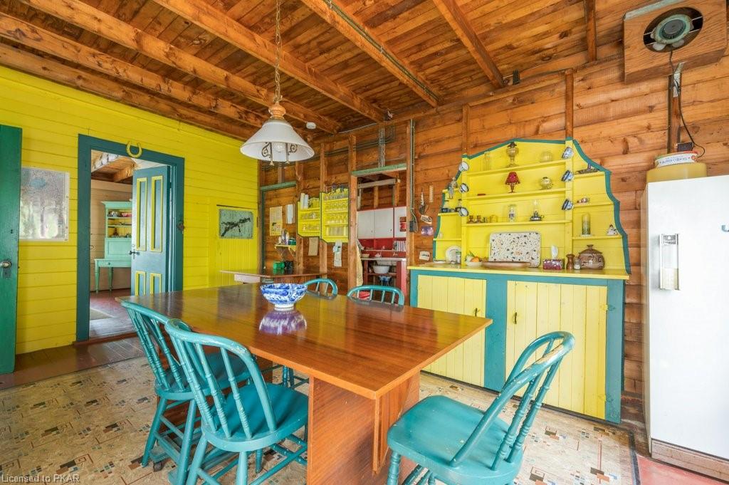 1260 ISLAND 40, Lakefield, Ontario, Canada