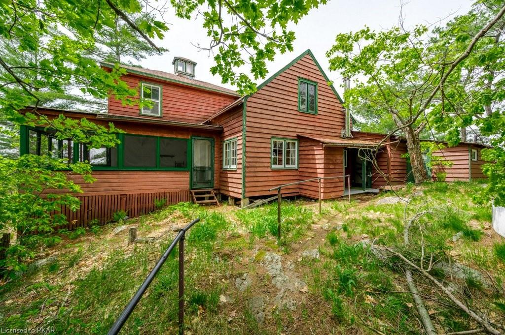 1260 ISLAND 40, Lakefield, Ontario, Canada