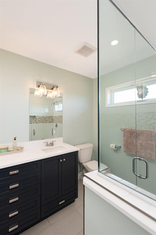 4035 VAN BREE Drive, Plympton-Wyoming Ontario, Canada