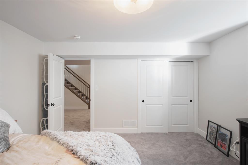 4035 VAN BREE Drive, Plympton-Wyoming Ontario, Canada