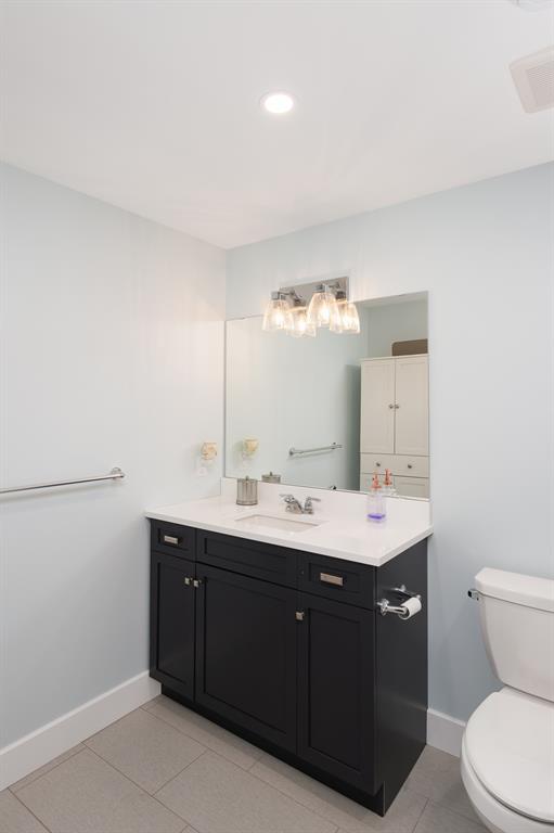 4035 VAN BREE Drive, Plympton-Wyoming Ontario, Canada