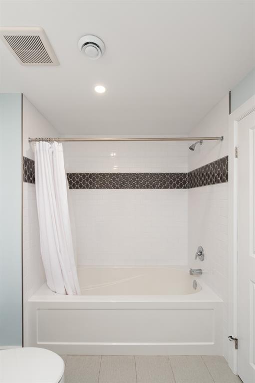 4035 VAN BREE Drive, Plympton-Wyoming Ontario, Canada